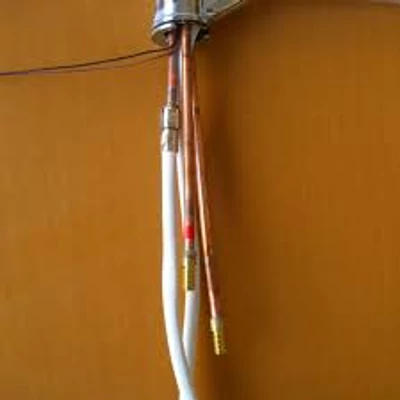 Baterie apă  cu dus retractabil
