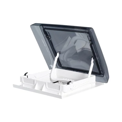 Trapa Airxcel Skymaxx Plus cu iluminare LED 12 V.