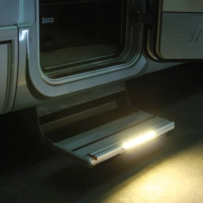 Iluminat trepte cu LED